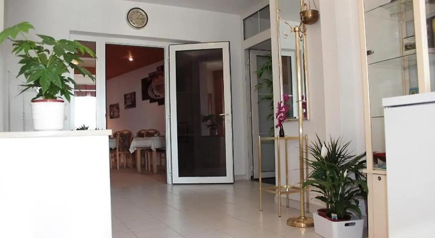 Stadt Pausa LOUNGE_LOBBY