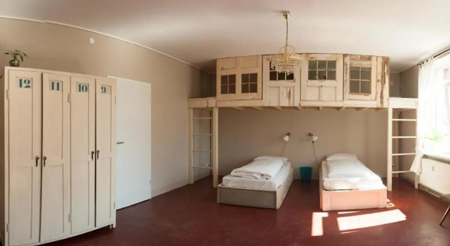 Hostel & Garten Eden Badezimmer