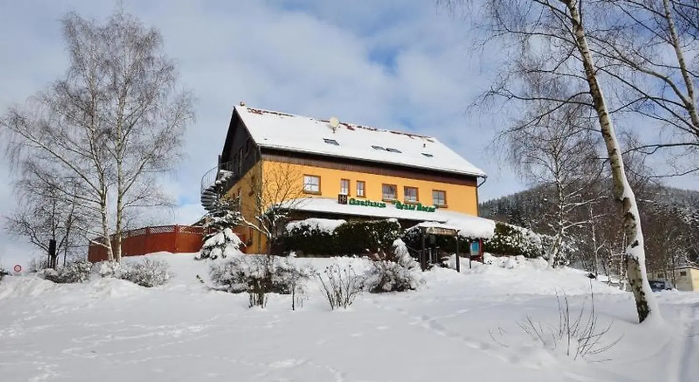 Steakhouse & Pension Crazy Horse EXTERIOR