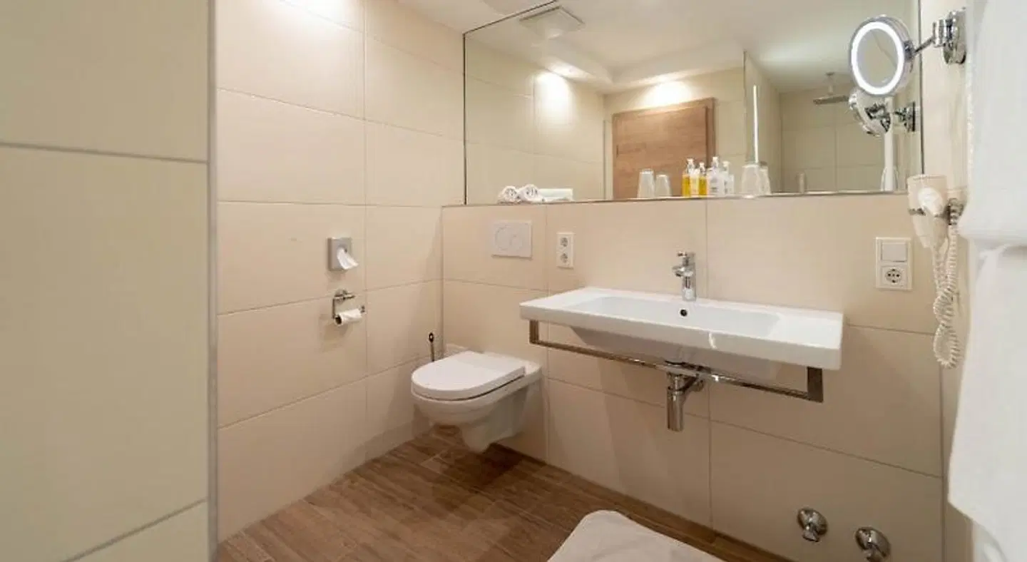 Zur Traube Badezimmer