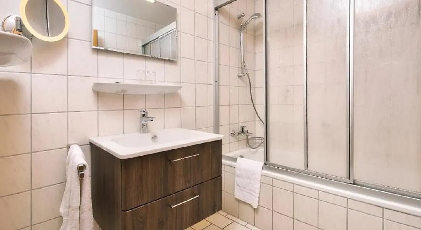 Zum Hirschen Badezimmer