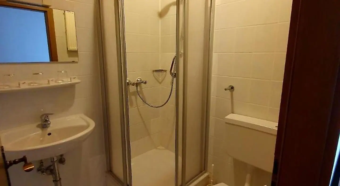 Zum Hirschen Badezimmer