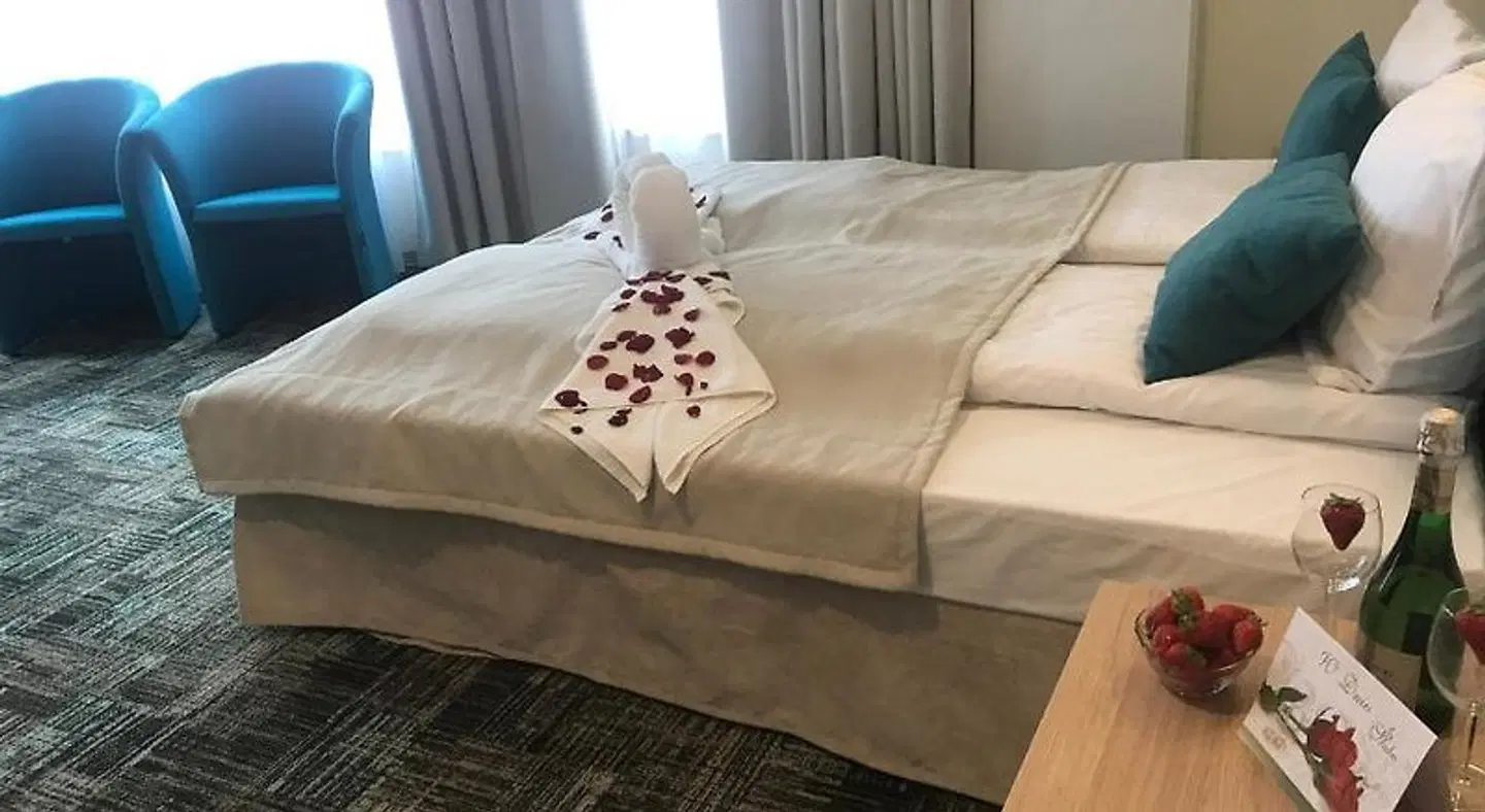 Villa Marlena Centrum-POKOJE OZONOWANE ROOM_EXAMPLE