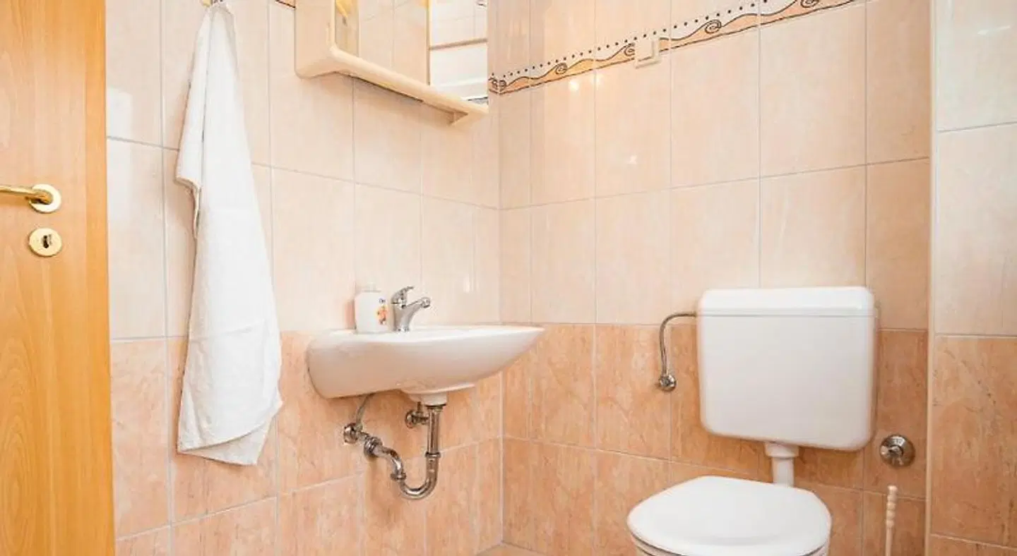 Apartments Baresic Badezimmer
