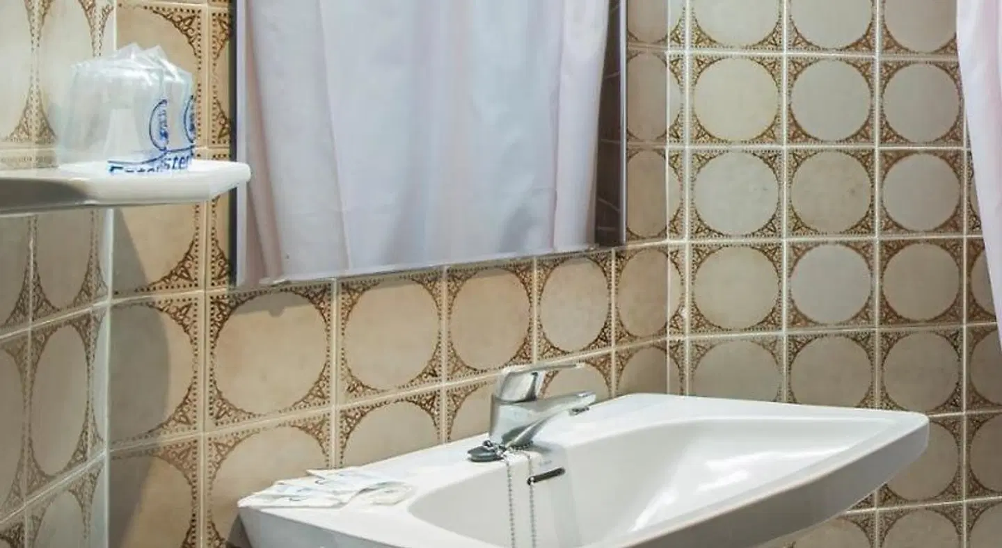 Apartamentos Chinasol Badezimmer