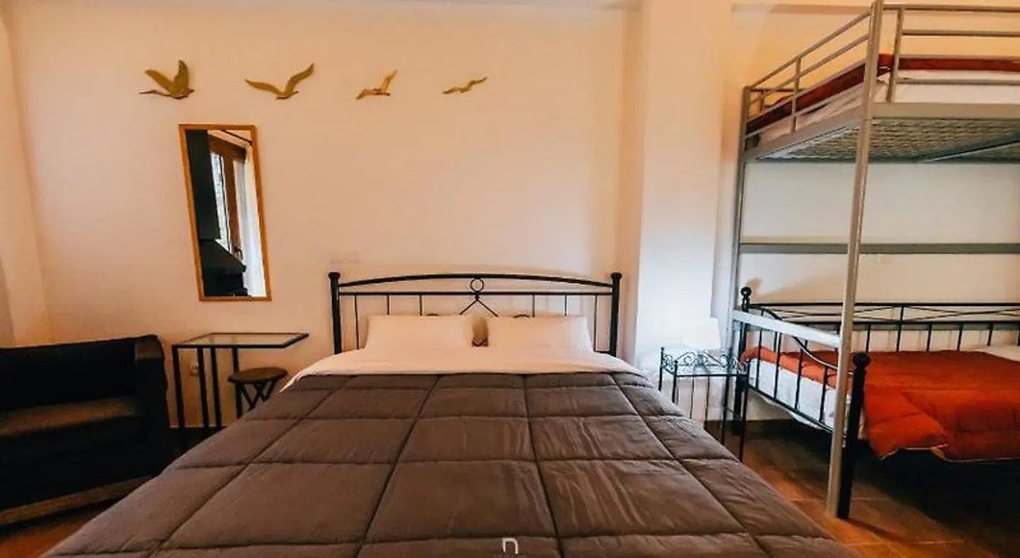 Michel Studios ROOM_EXAMPLE
