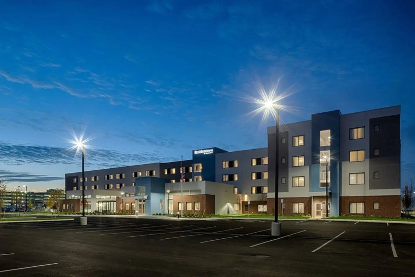Residence Inn by Marriott Columbus Airport EXTERIOR