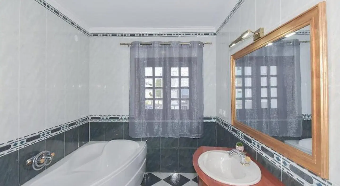 Douro Prime Downtown Badezimmer