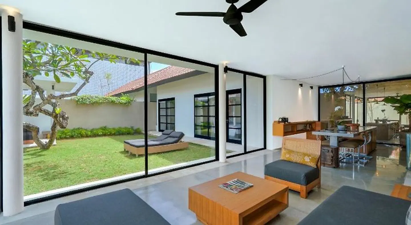 Uma Sapna Terrasse