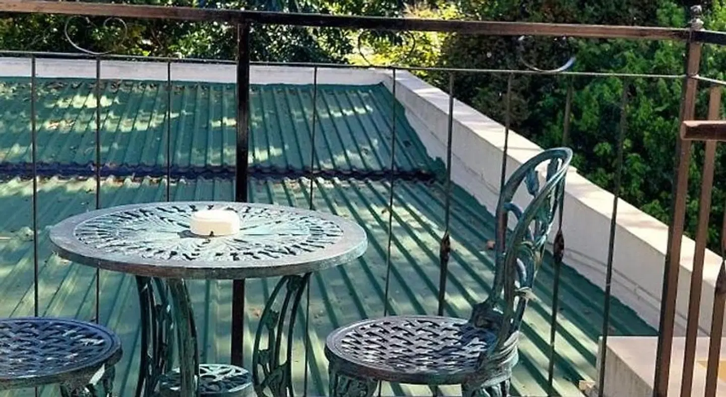Riversong Guest House Terrasse