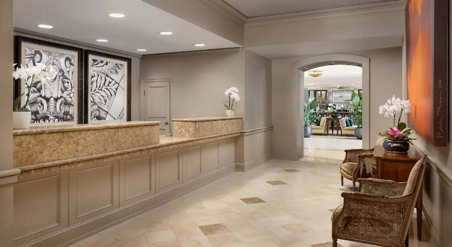 The Riverfront Hotel New Orleans LOUNGE_LOBBY