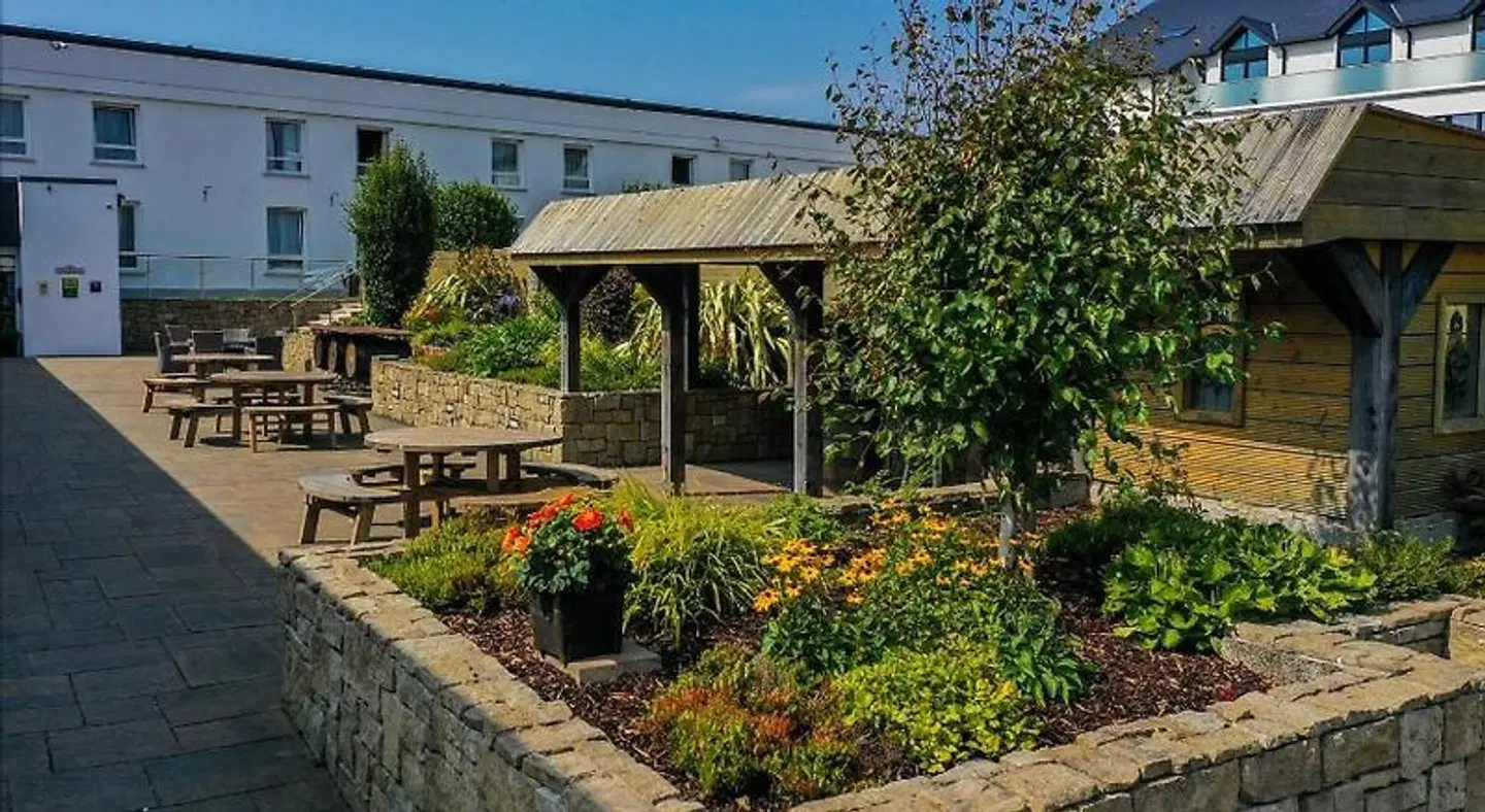 Waterfront Hotel Dungloe Garten