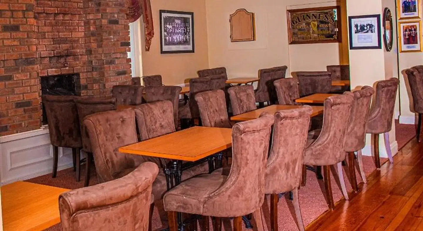 Ostán Loch Altan Bar