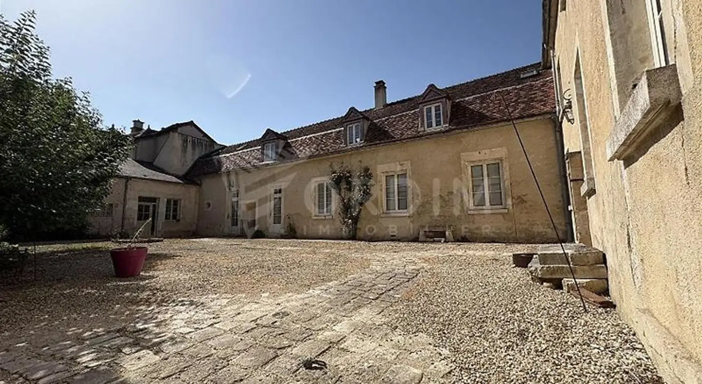Hostellerie des Clos EXTERIOR
