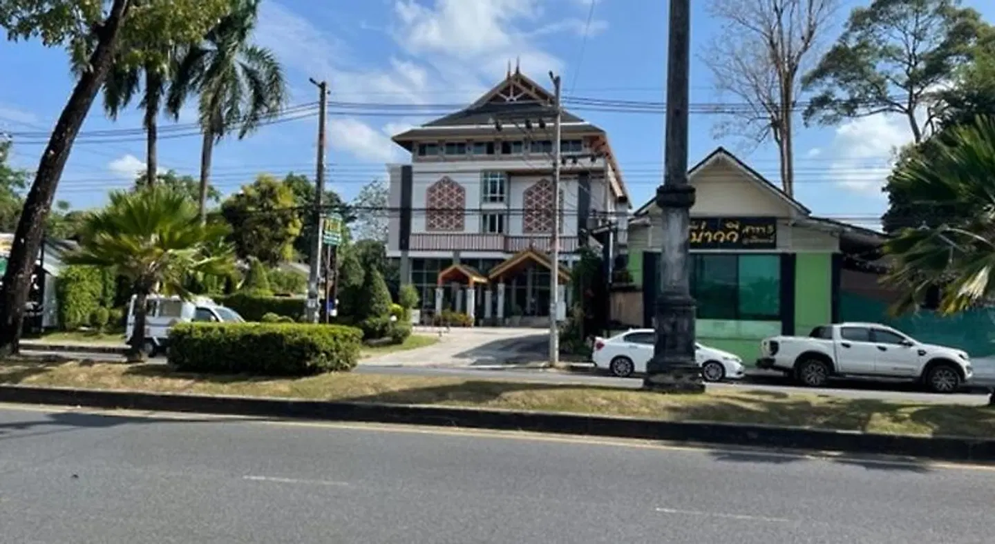 Peak Boutique City Hotel Krabi EXTERIOR