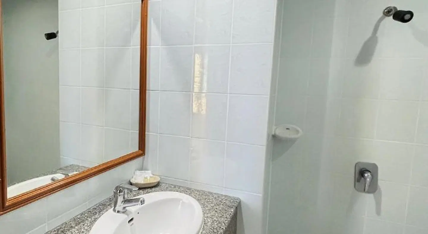 Kata View Guest House Badezimmer