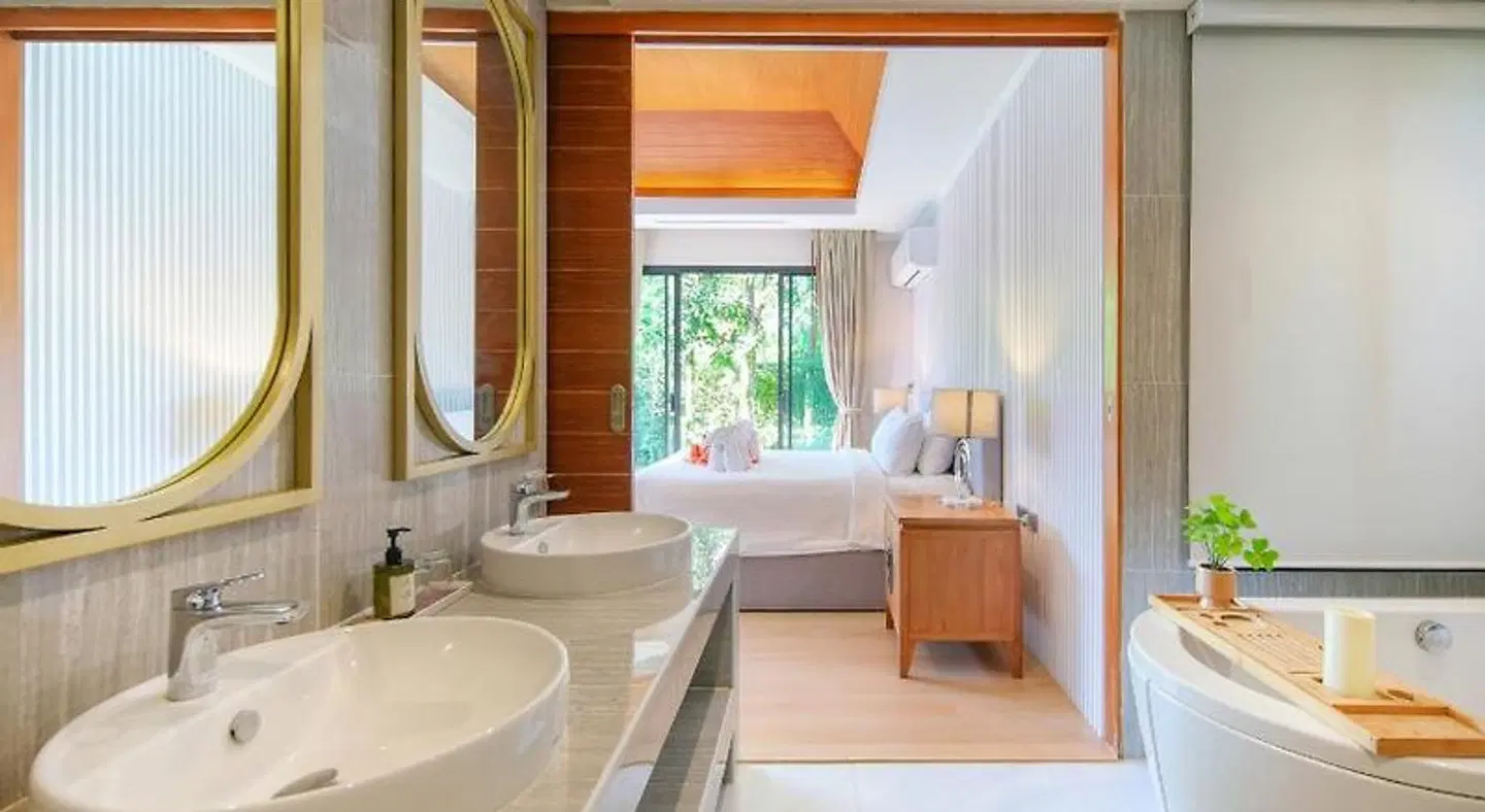 The Kiri Villas Resort Badezimmer