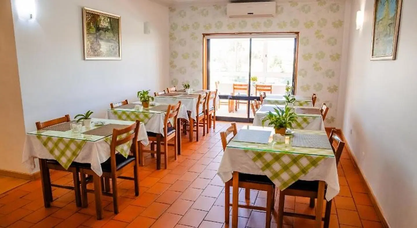 Larverde Restaurant
