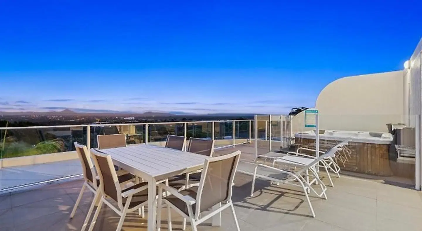 Noosa Hill Resort Terrasse