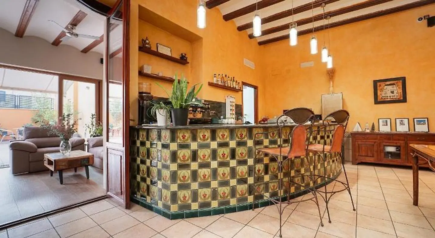 L'Agora Hotel Bar