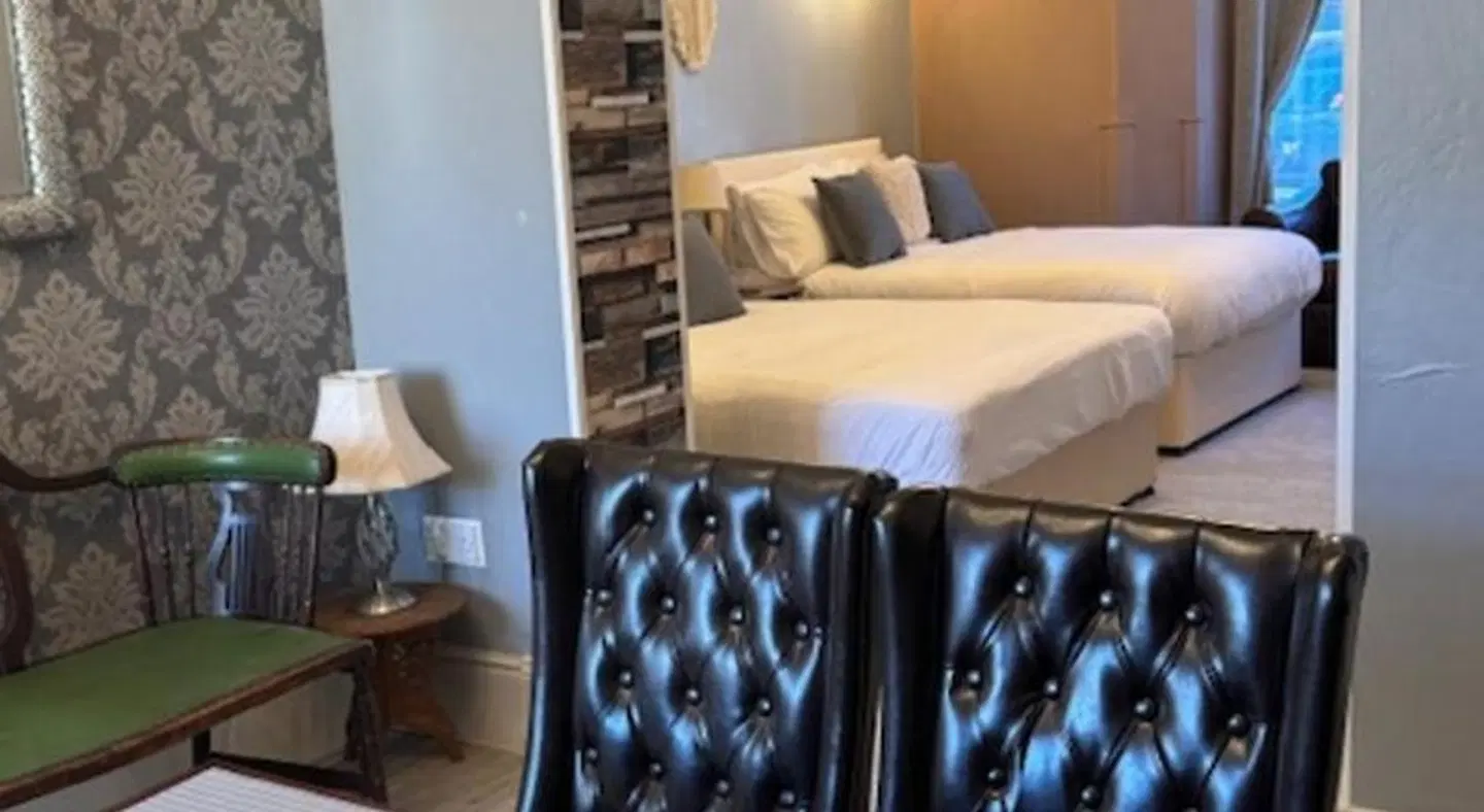 Clifton Villa Bed and Breakfast ROOM_EXAMPLE