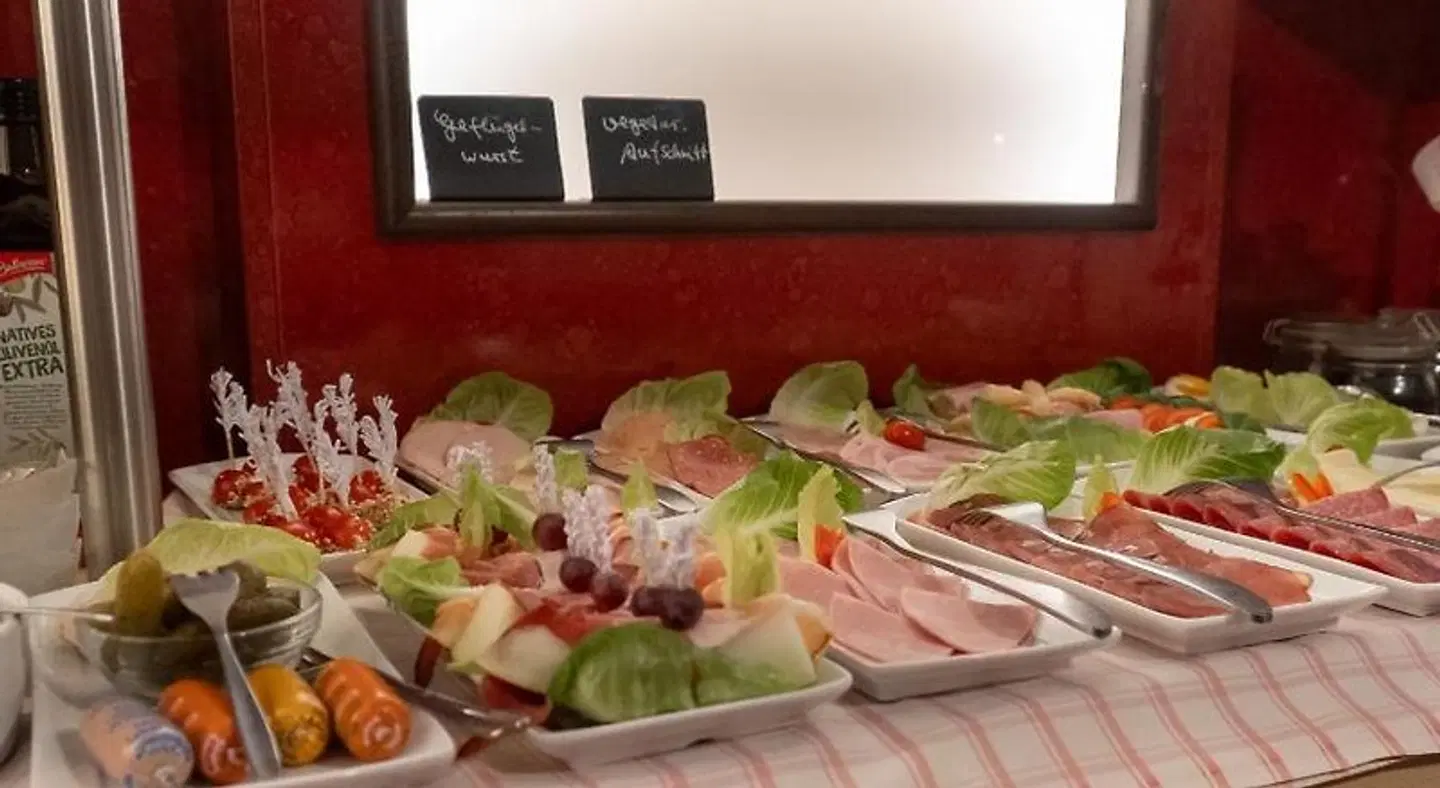 Rheinischer Hof Restaurant
