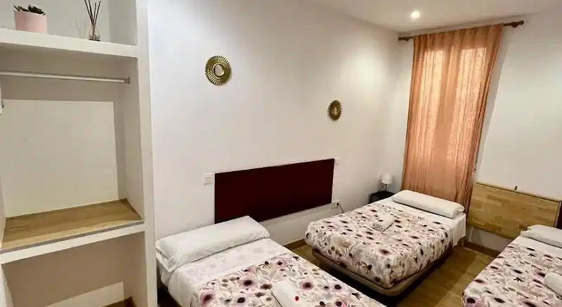 Hostal La Casa de La Plaza – Hotelfoto