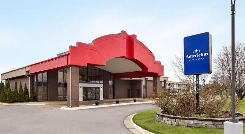 AmericInn by Wyndham Grand Rapids Airport North – Hotelfoto