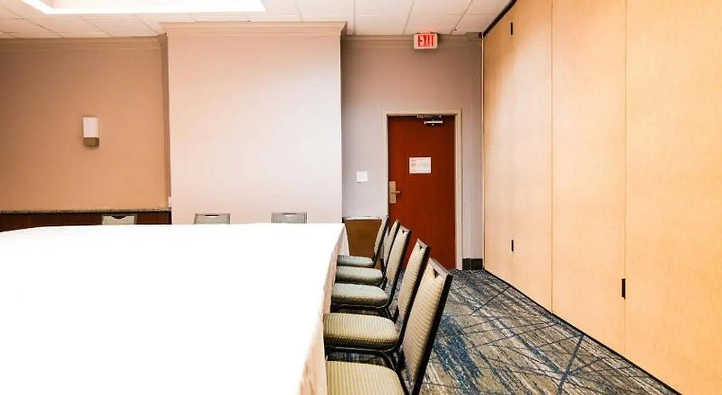 Holiday Inn Express & Suites College Station by IHG ROOM_EXAMPLE