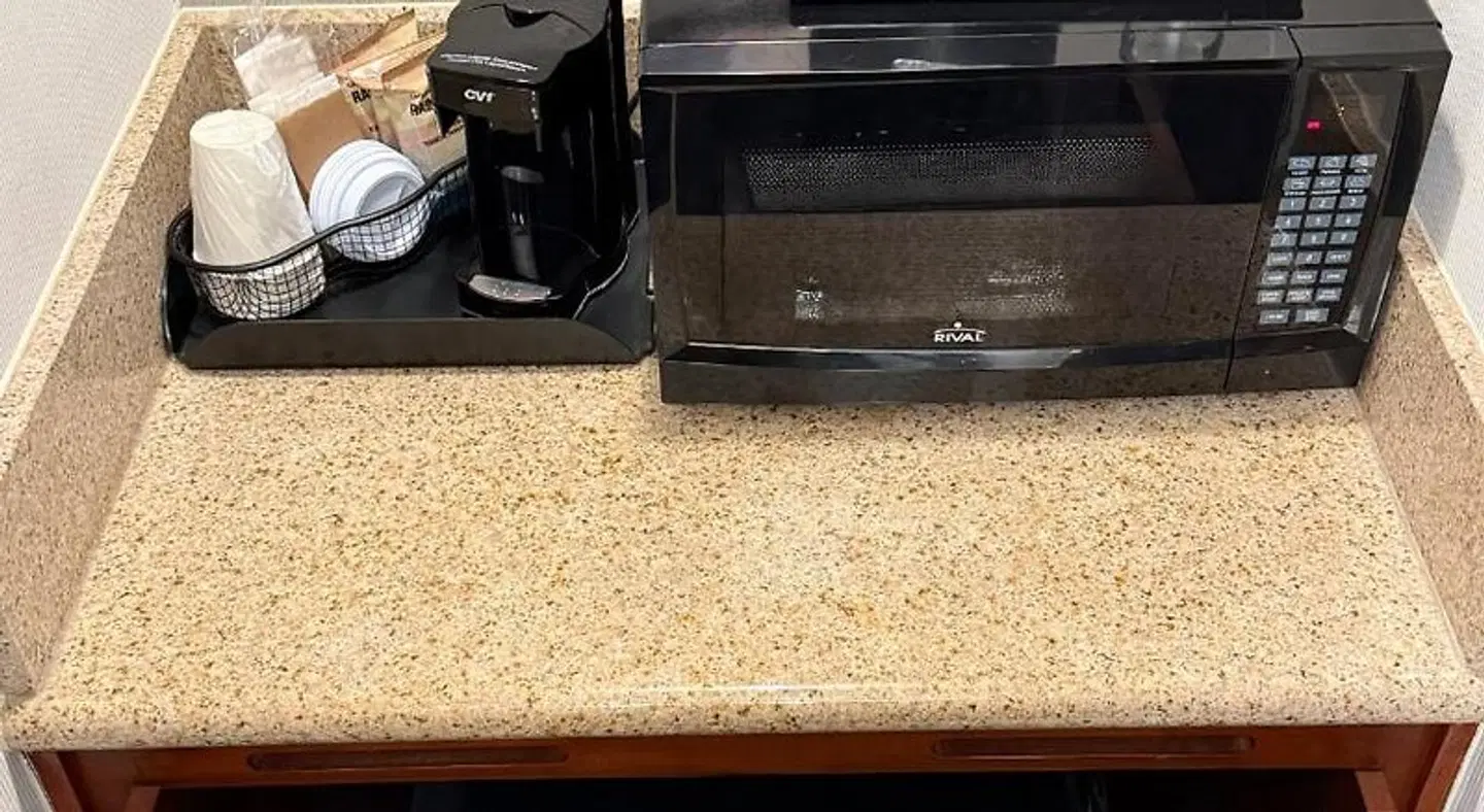 Courtyard by Marriott Fishkill ROOM_EXAMPLE