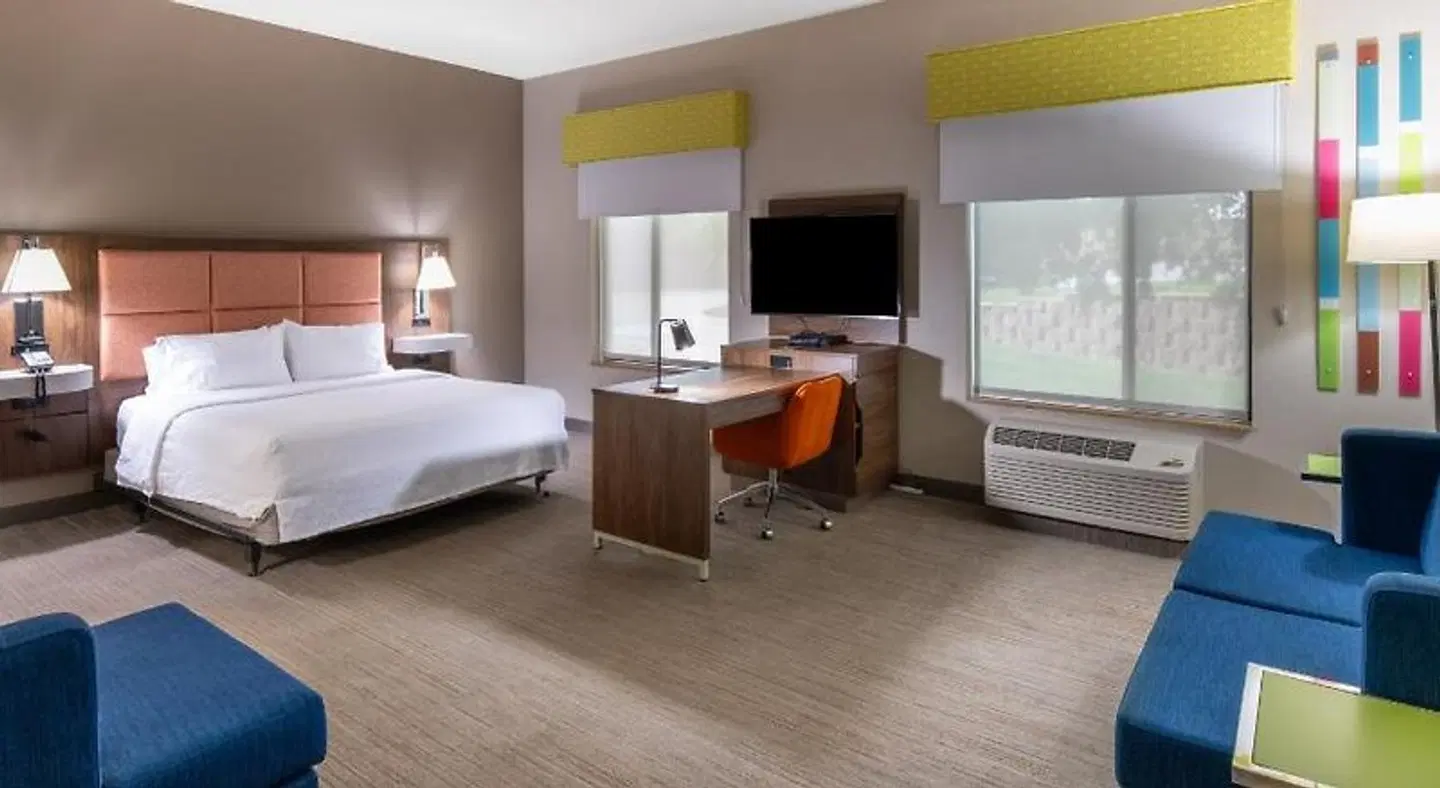 Hampton Inn Omaha West-Lakeside ROOM_EXAMPLE