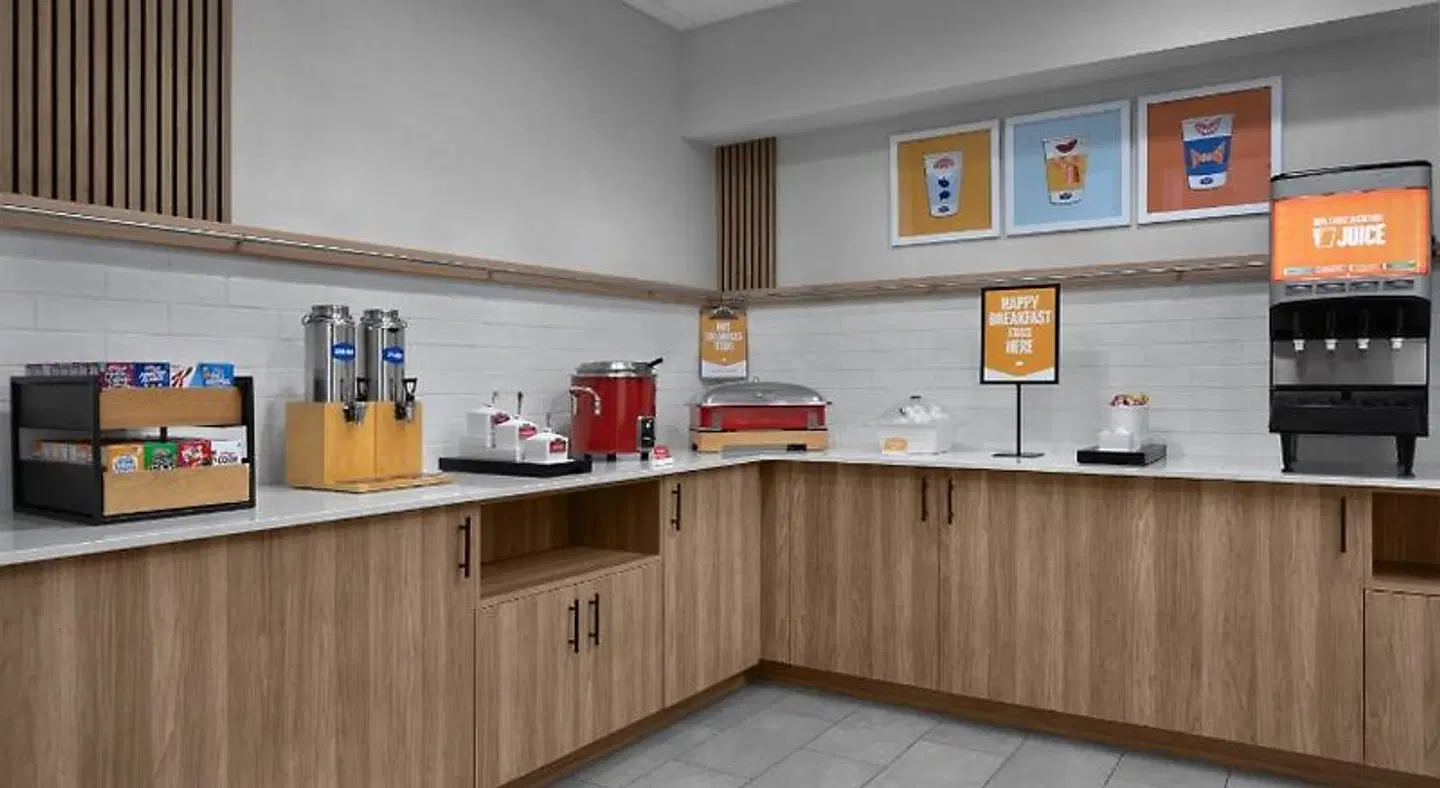 Hampton Inn & Suites Roswell ROOM_EXAMPLE