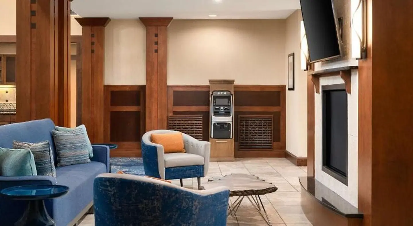Homewood Suites by Hilton Newport Middletown, RI LOUNGE_LOBBY