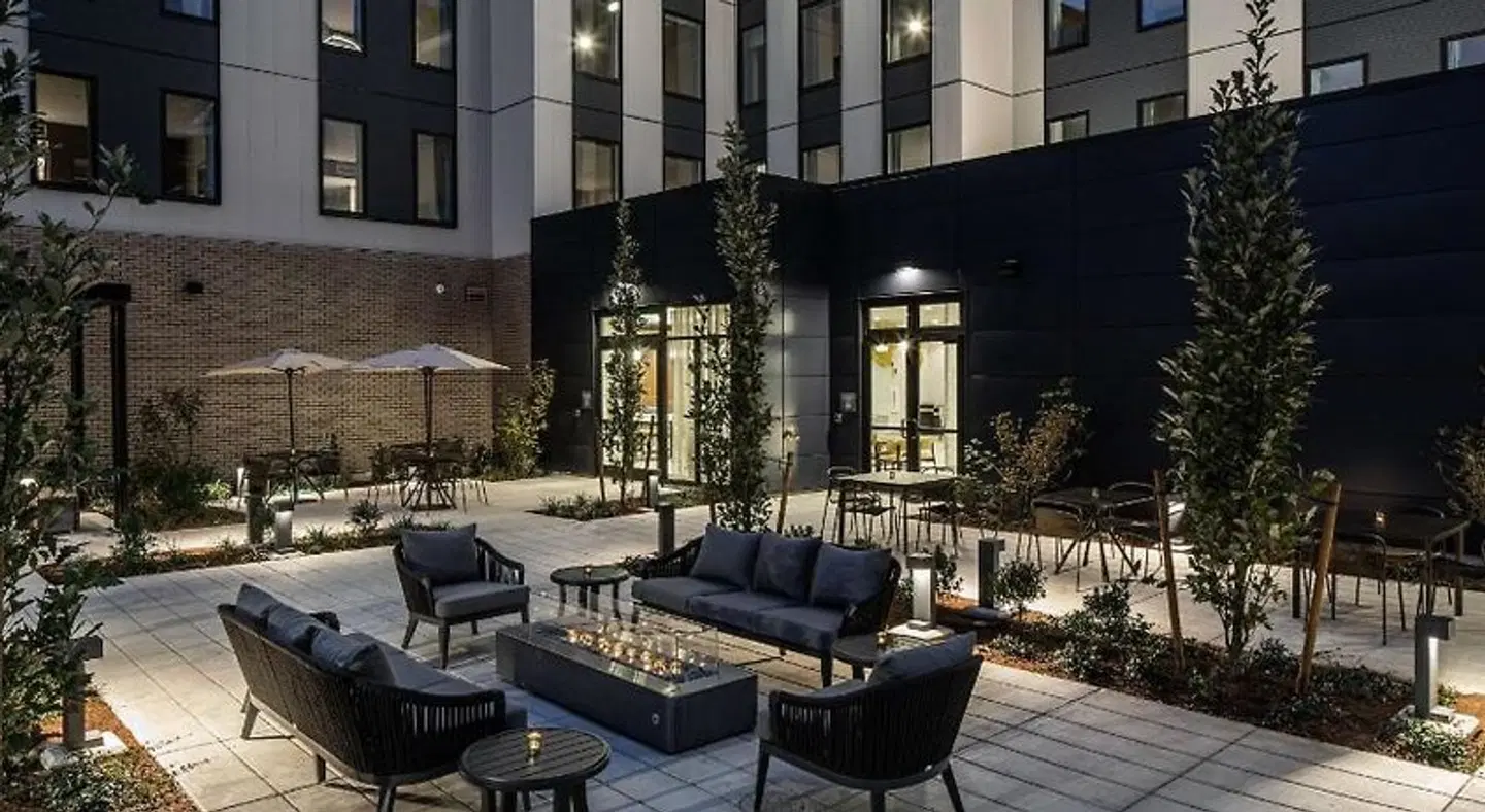Hilton Garden Inn Wilsonville Portland Terrasse