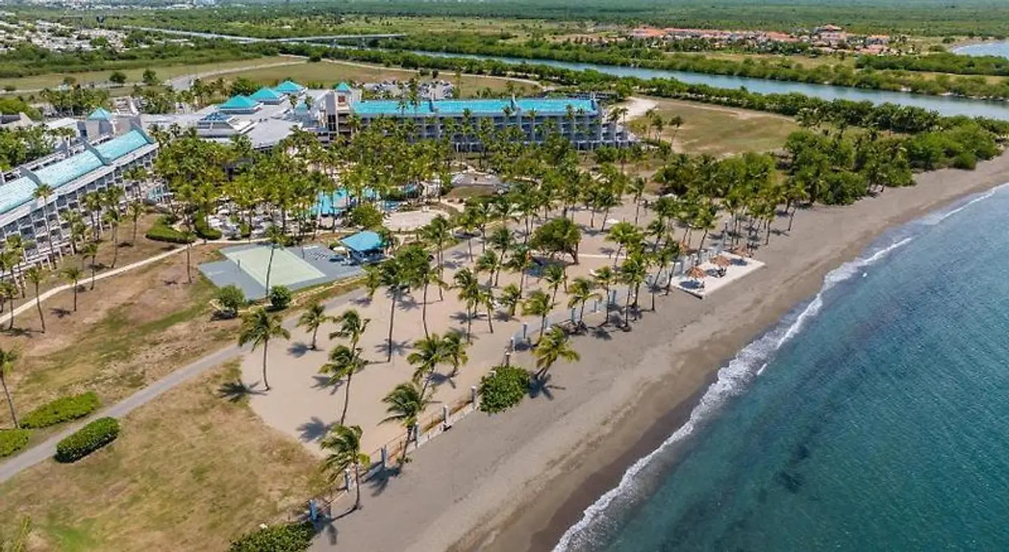 Hilton Ponce Golf & Casino Resort EXTERIOR