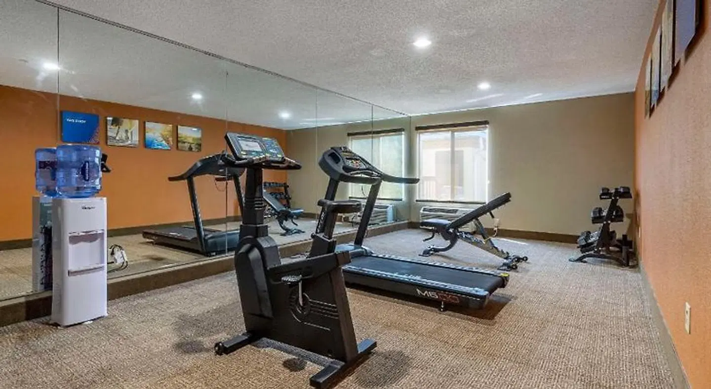 Comfort Inn & Suites Mocksville I-40 SPORTS_AND_LEISURE
