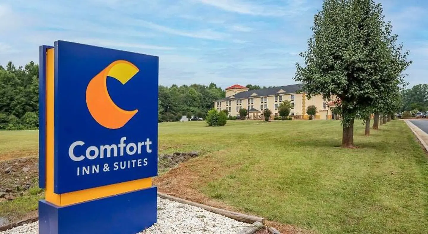 Comfort Inn & Suites Mocksville I-40 EXTERIOR