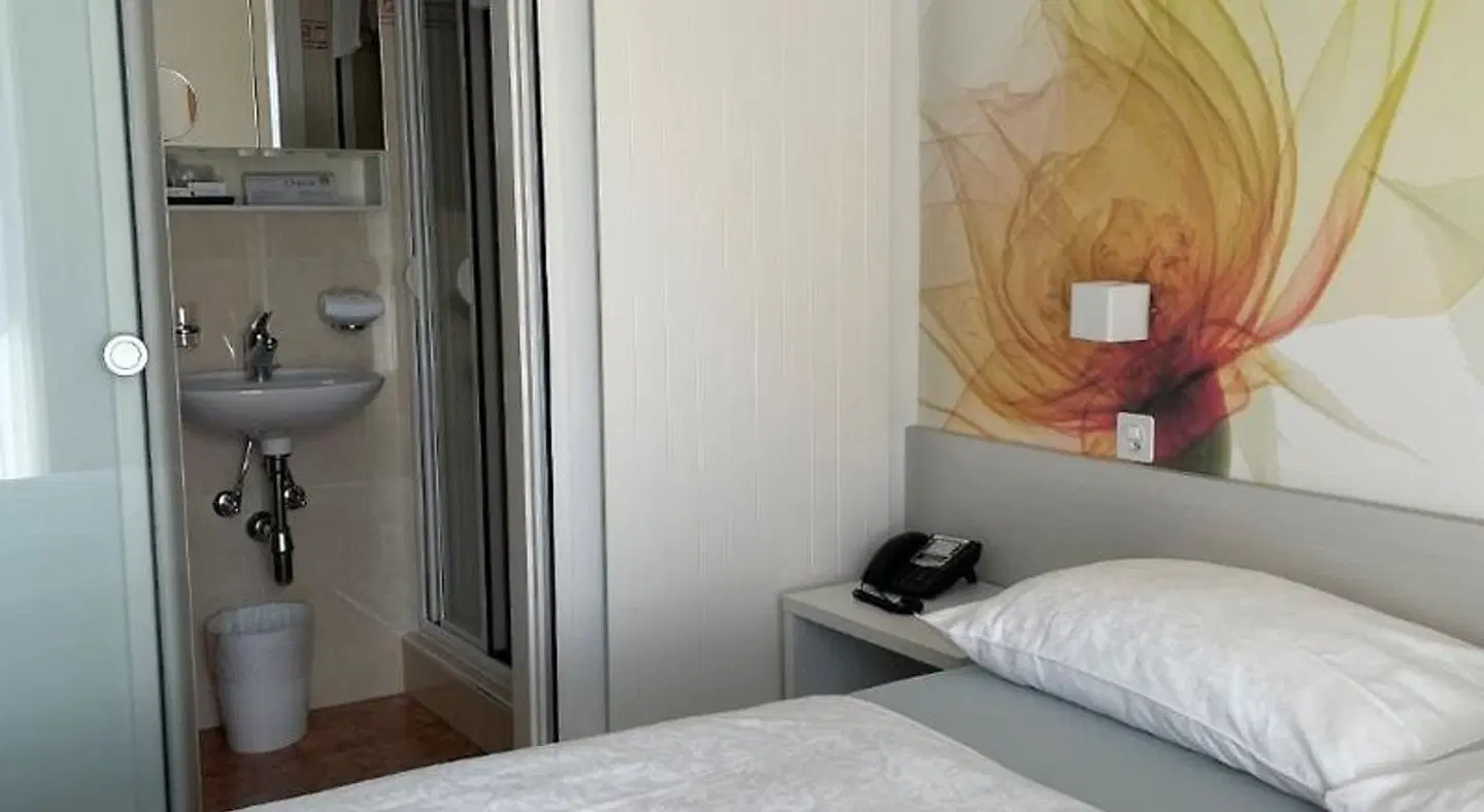 Tobler ROOM_EXAMPLE