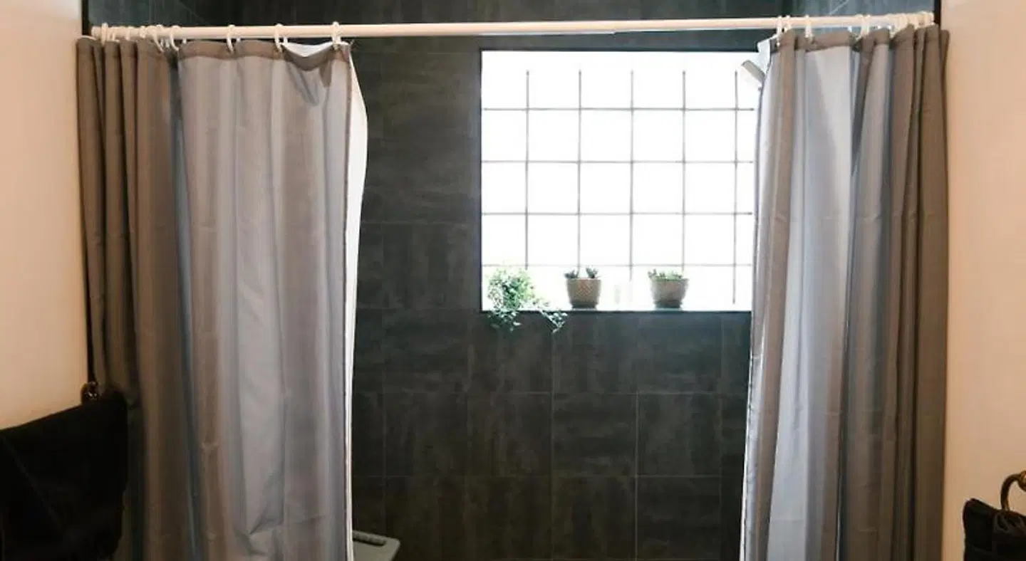 The Haven Hostel Badezimmer
