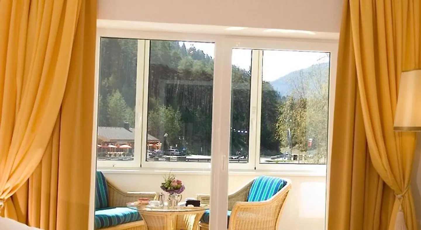 Hotel Schloss Fernsteinsee Bar