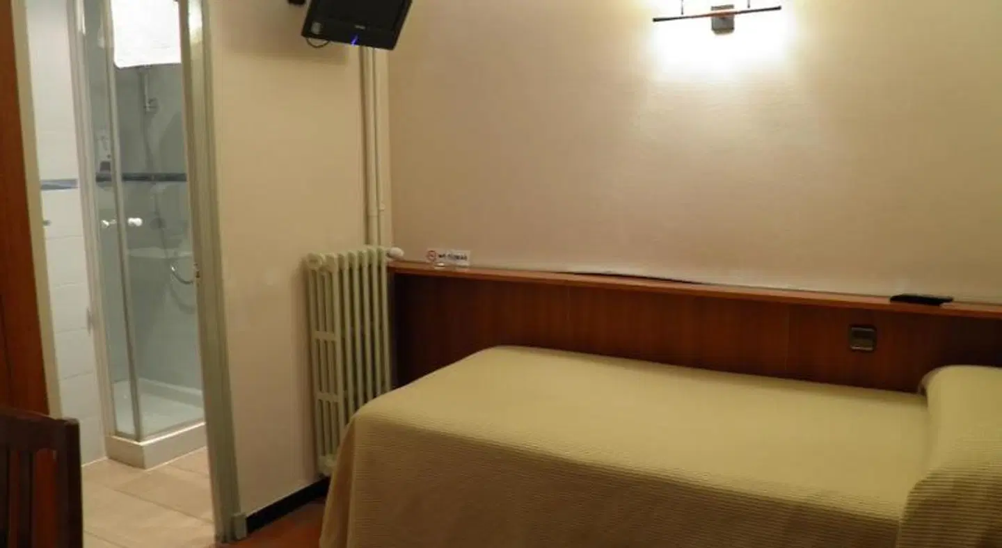 Europa ROOM_EXAMPLE