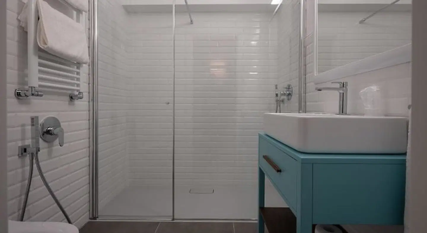 Glocal Torbole Badezimmer