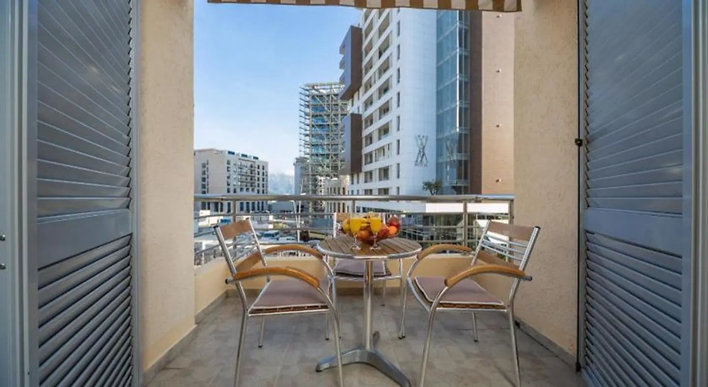 Apartment City Terrasse
