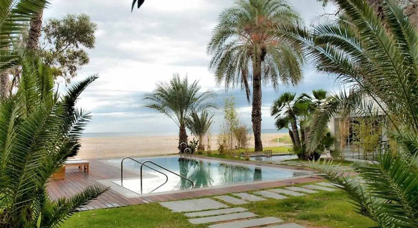 Botaniq Hotel Boutique OUTDOOR_POOL