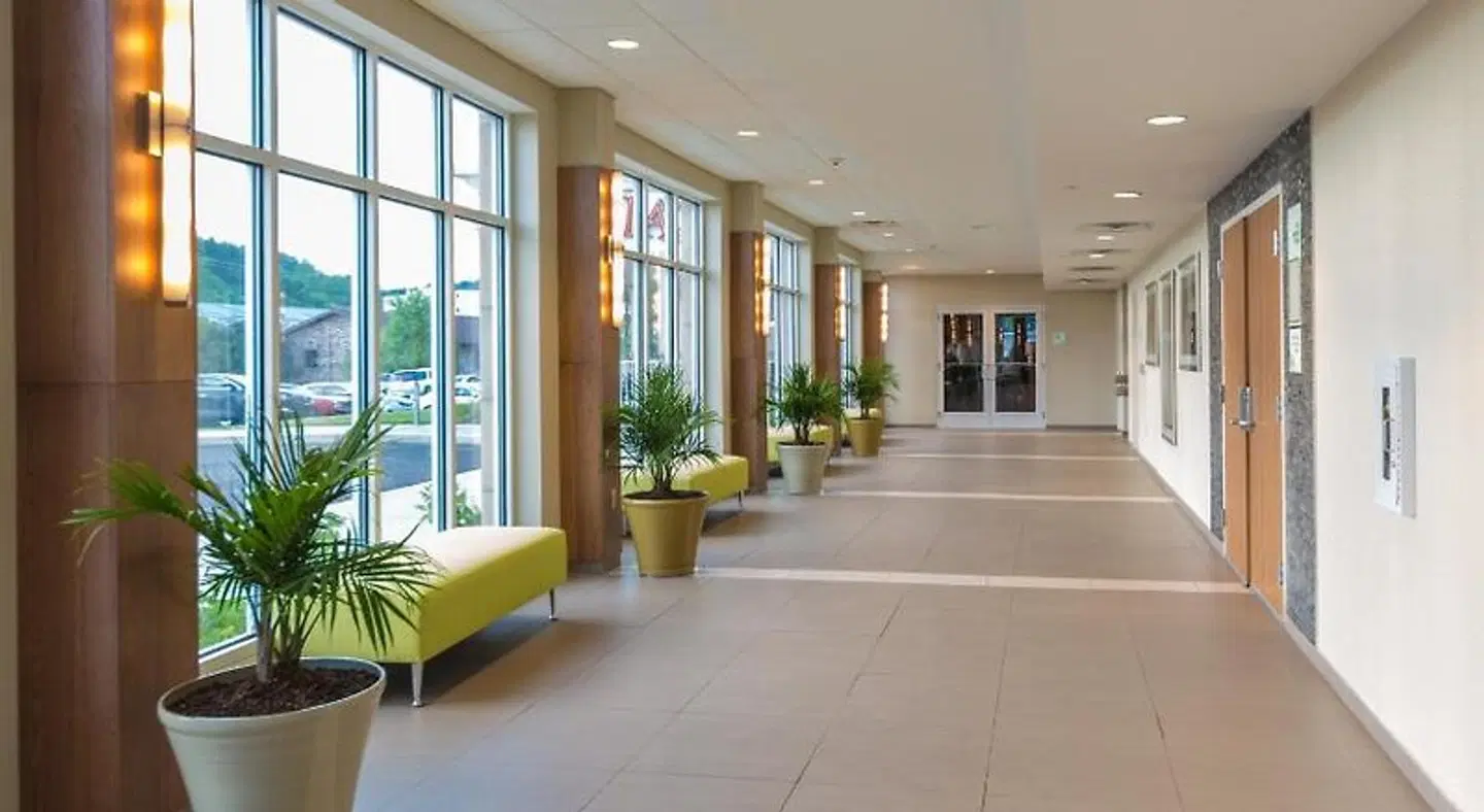 Holiday Inn Morgantown University Area by IHG LOUNGE_LOBBY