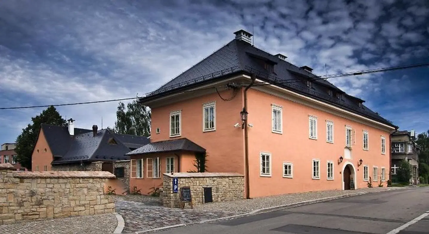 Zamek Zabreh EXTERIOR
