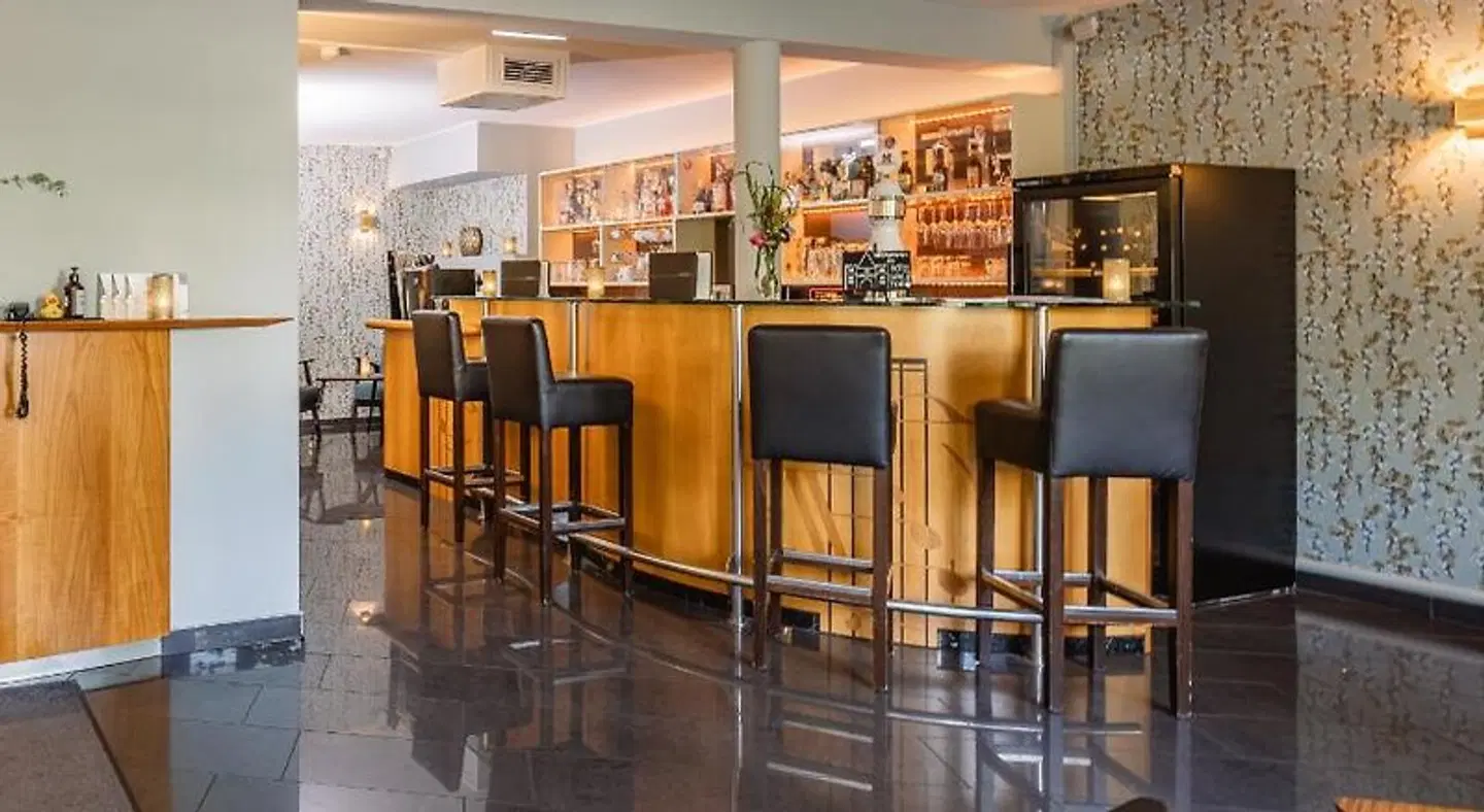 Spalentor Bar