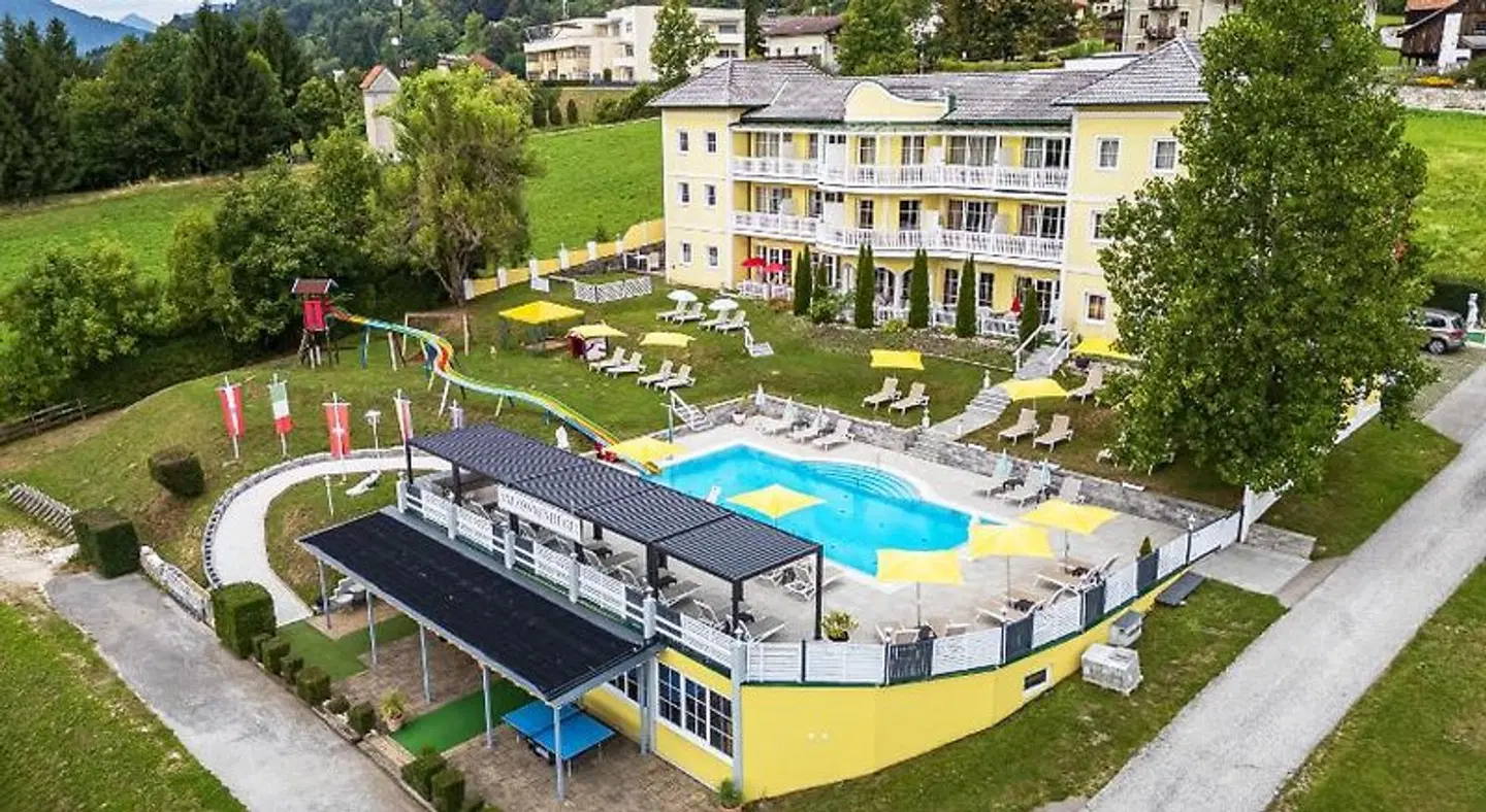 Hotel Sonnenhügel OUTDOOR_POOL