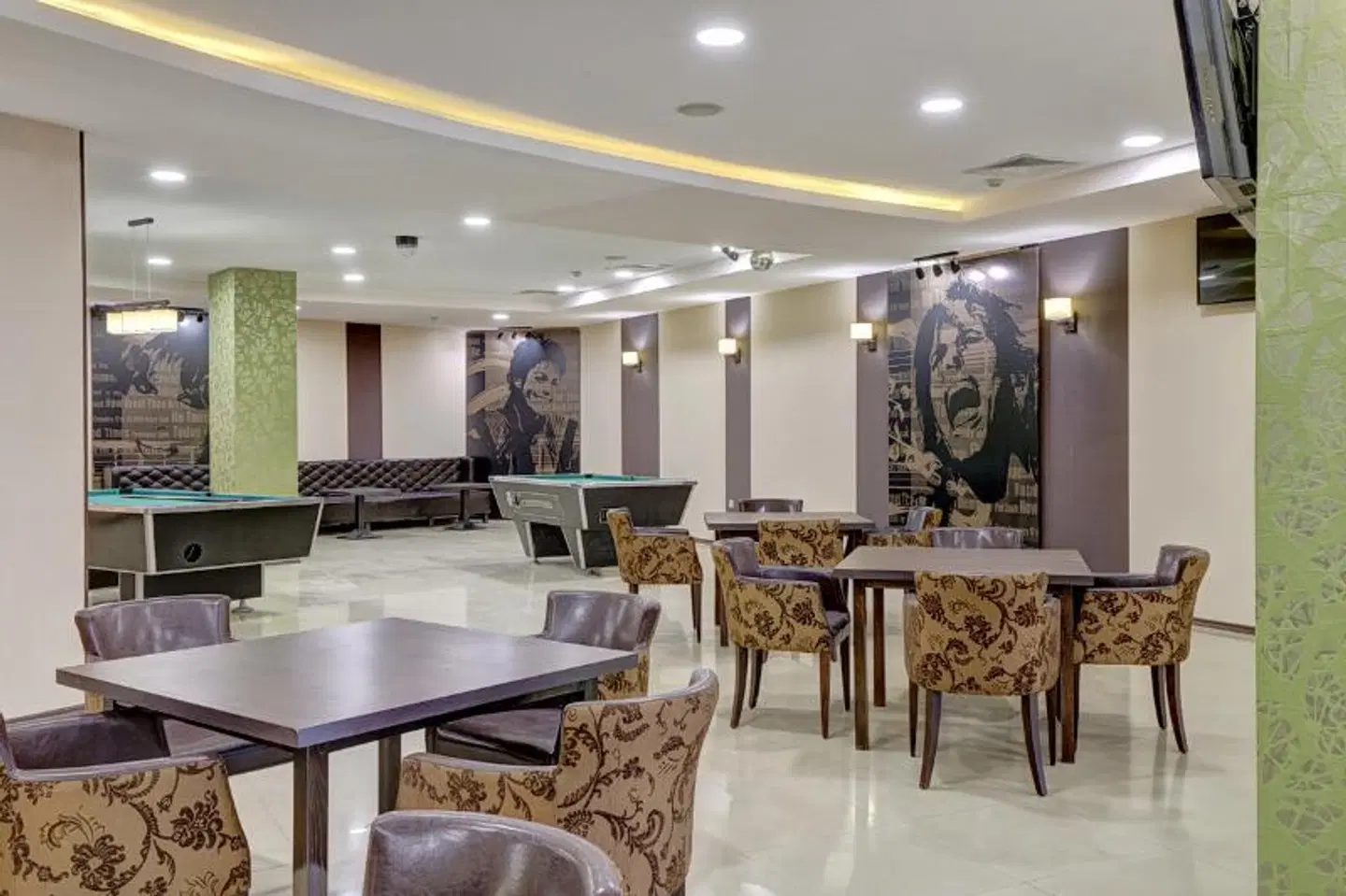 Continental Hotel LOUNGE_LOBBY
