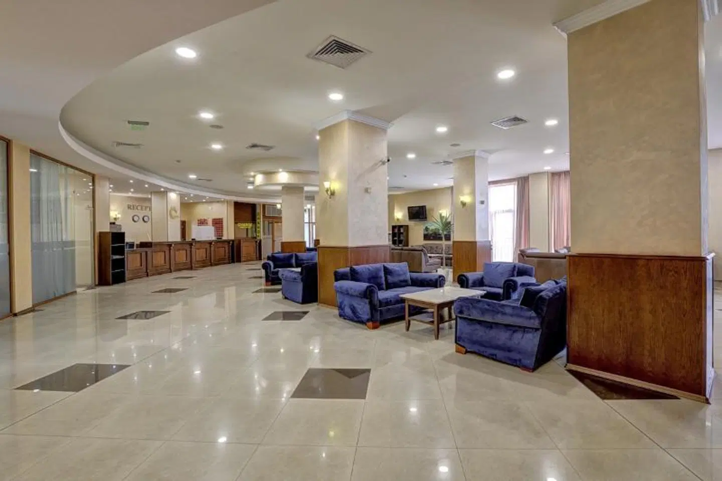 Continental Hotel LOUNGE_LOBBY